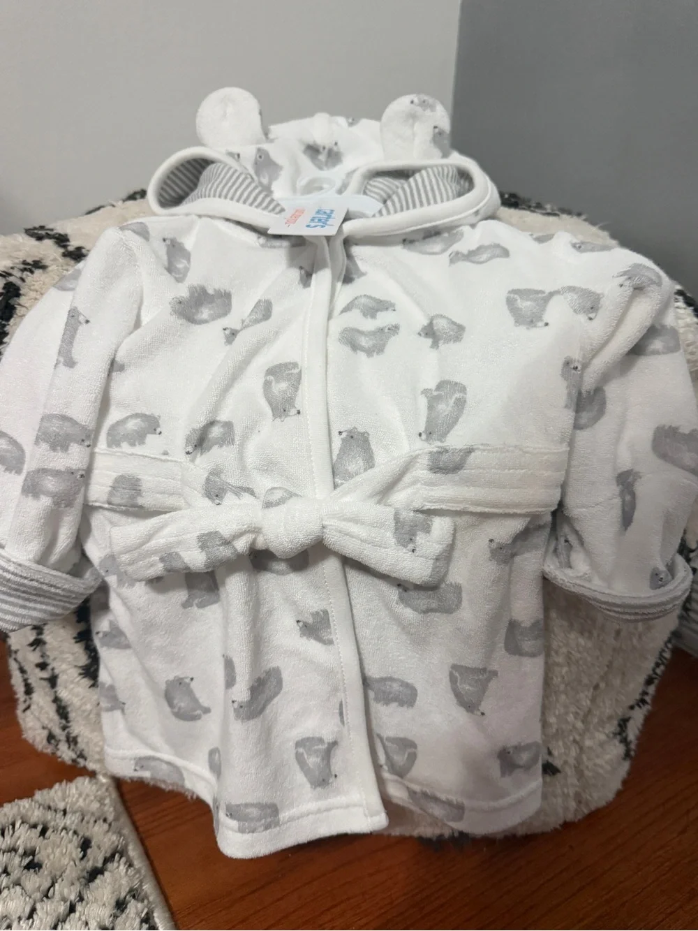 NWT Carter’s Just One You Baby Polar Bear Hooded Plush Robe 0–9 Months